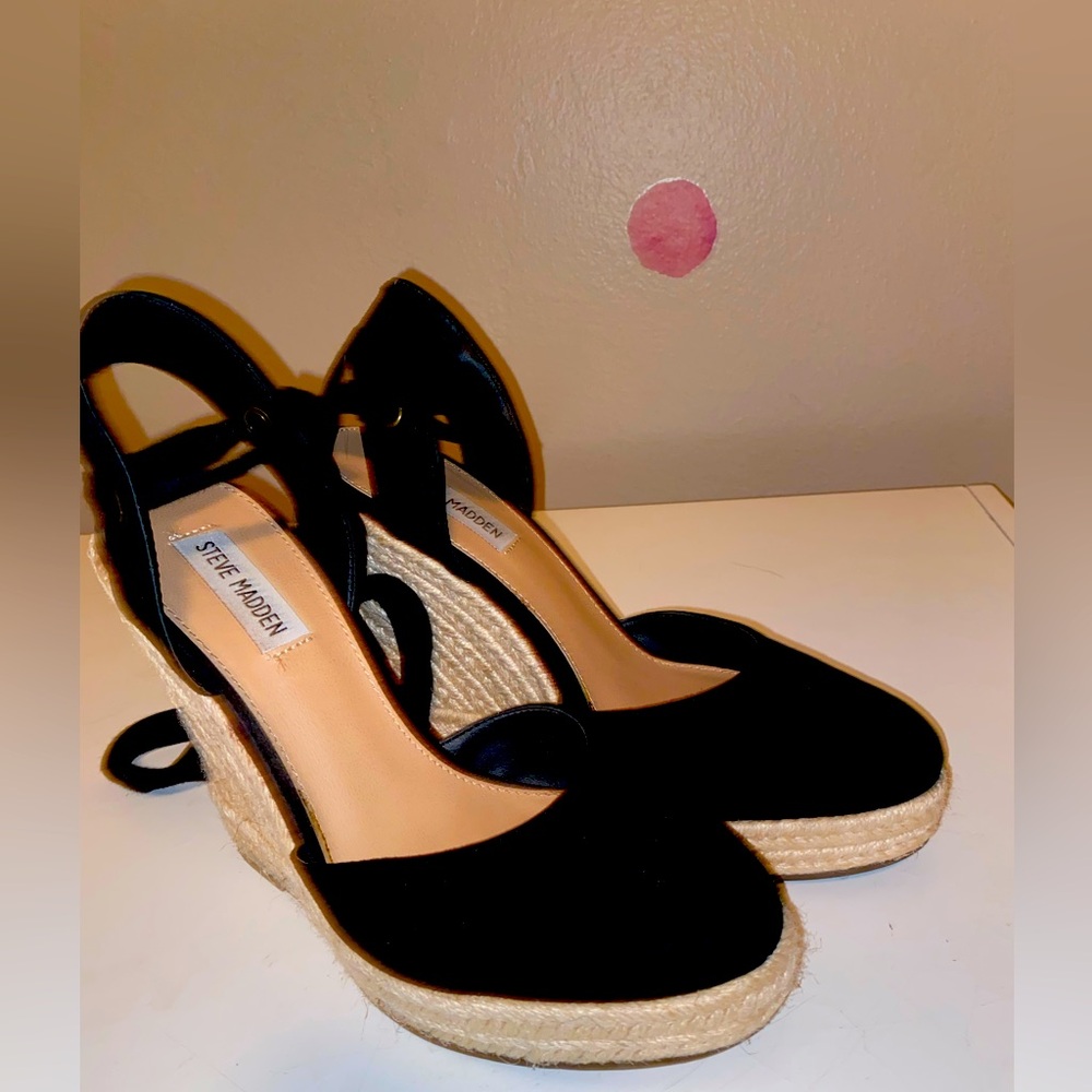 Steve Madden Black espadrille wedges 8